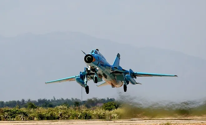 Máy bay Su-22 Máy bay Su-22