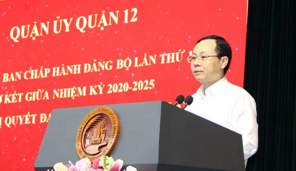 Đồng chí Nguyễn Văn Hiếu phát biểu chỉ đạo hội nghị. Ảnh: TRẦN YÊN