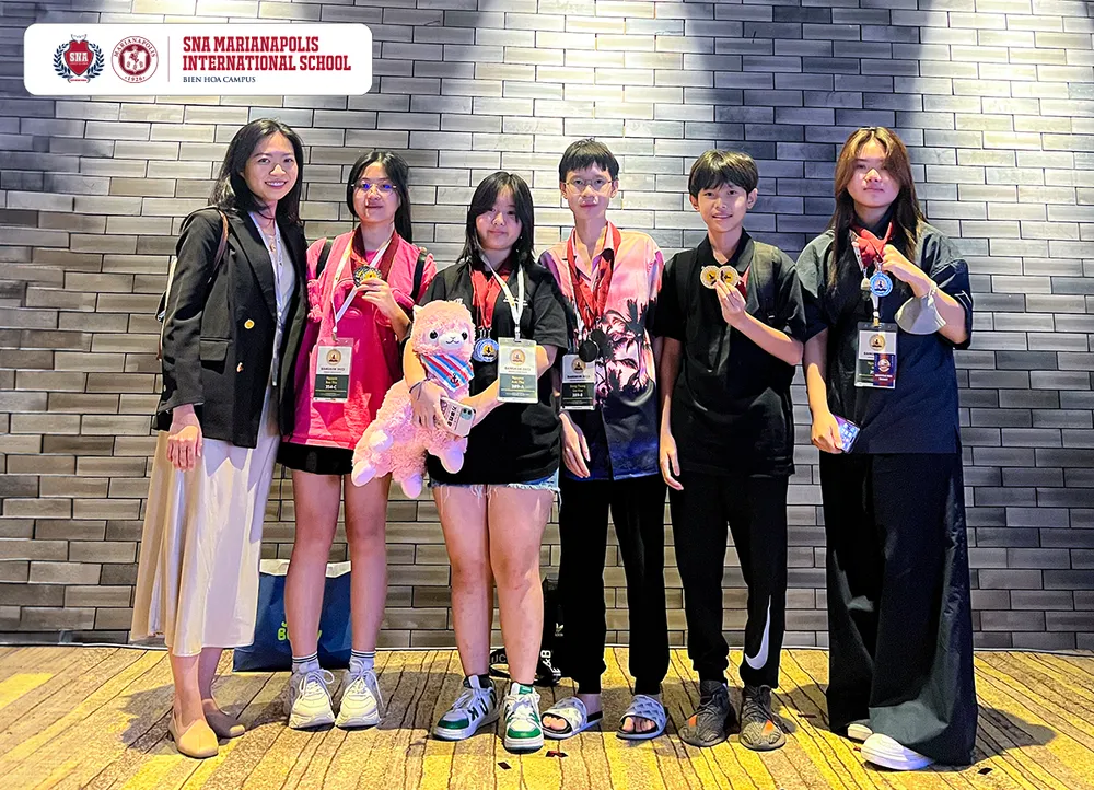 Học sinh SNA Marianapolis tại Lễ Bế mạc The World Scholar’s Cup Học sinh SNA Marianapolis tại Lễ Bế mạc The World Scholar’s Cup