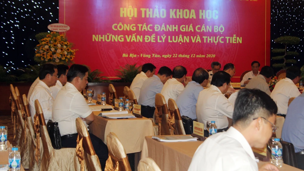 Hội thảo “Công tác đánh giá cán bộ - Những vấn đề lý luận và thực tiễn”