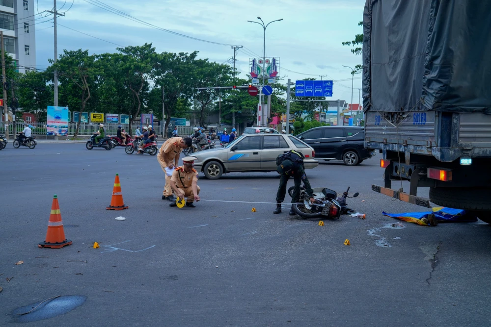 Hiện trường vụ tai nạn giao thông nghiêm trọng khiến 1 người tử vong trên Quốc lộ 51