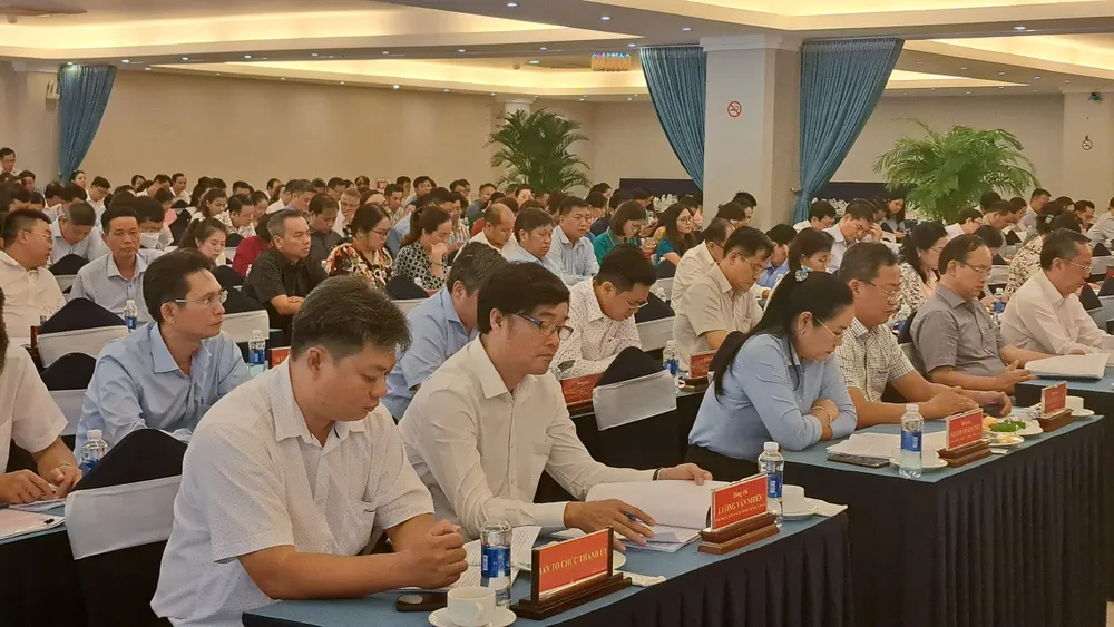 Các đại biểu dự Hội nghị về quản lý kiểm tra về tài chính và sử dụng tài sản đảng Các đại biểu dự Hội nghị về quản lý kiểm tra về tài chính và sử dụng tài sản đảng