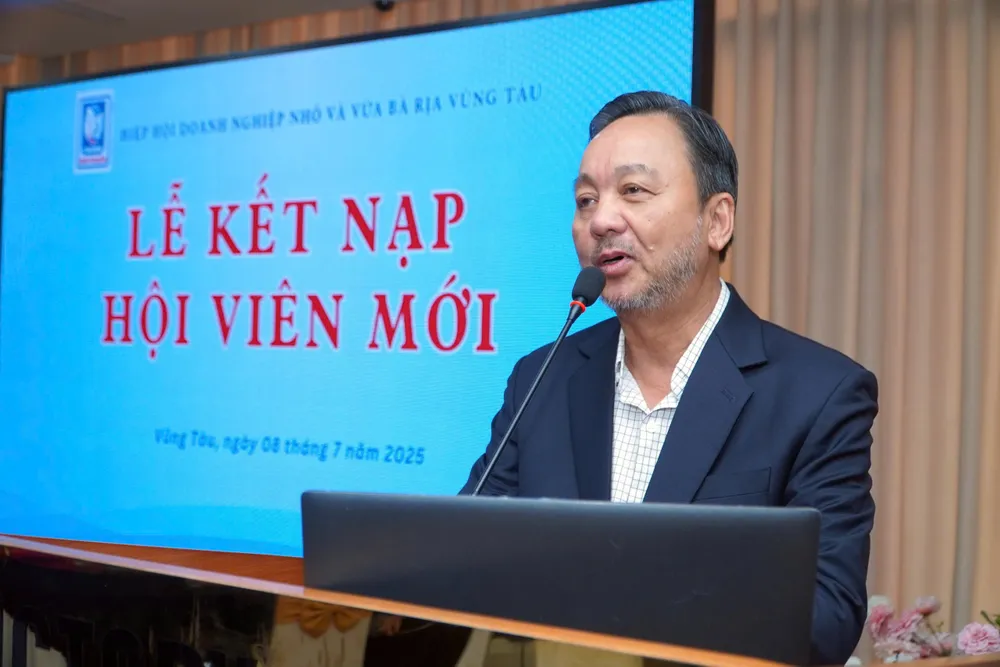 Ông Phạm Văn Triêm, Chủ tịch Hiệp hội Doanh nghiệp nhỏ và vừa Bà Rịa-Vũng Tàu phát biểu tại buổi nói chuyện chuyên đề z6782800673341_fbefa26449dfd7a1f4e2144454ebca86.jpg