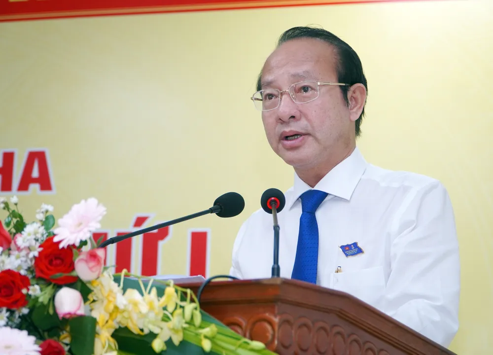 Đồng chí Võ Văn Dũng, Ủy viên Ban Thường vụ Thành ủy, Chủ nhiệm Ủy ban Kiểm tra Thành ủy TPHCM phát biểu chỉ đạo Đại hội Đảng bộ xã Châu Pha chu nhiem uy ban kiem tra.jpg