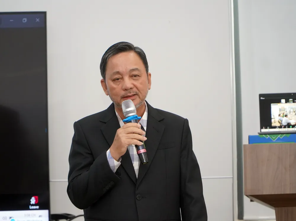 Ông Phạm Văn Triêm, Chủ tịch Hiệp hội Doanh nghiệp nhỏ và vừa TPHCM, phát biểu tại cuộc họp hop 2.jpg