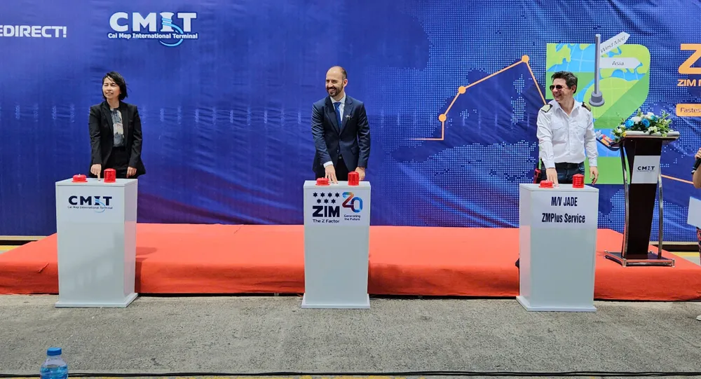 Nghi thức mở tuyến mới nghi thức.jpg