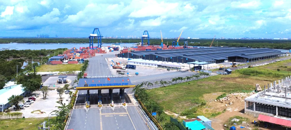 Kinh tế cảng biển Long Sơn đang trên đà phát triển DJI_0391.JPG
