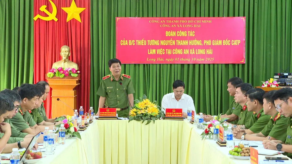 Thiếu tướng Nguyễn Thanh Hưởng, Phó Giám đốc Công an TPHCM phát biểu tại buổi làm việc