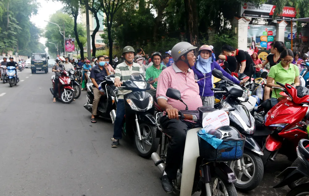 Con thi, bố mẹ cũng thi… ảnh 4