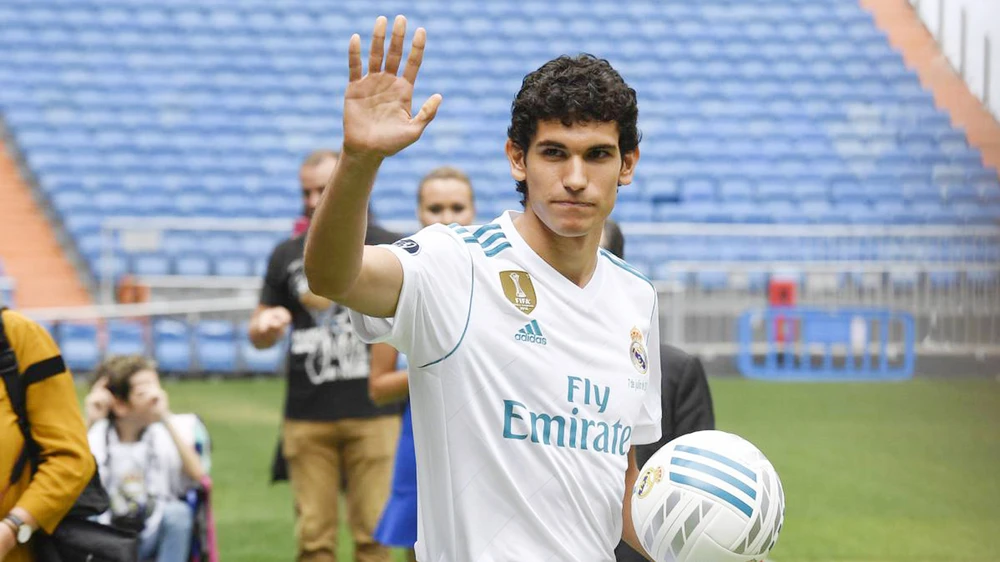 Jesus Vallejo là sự bổ sung lý tưởng cho hàng thủ Real.