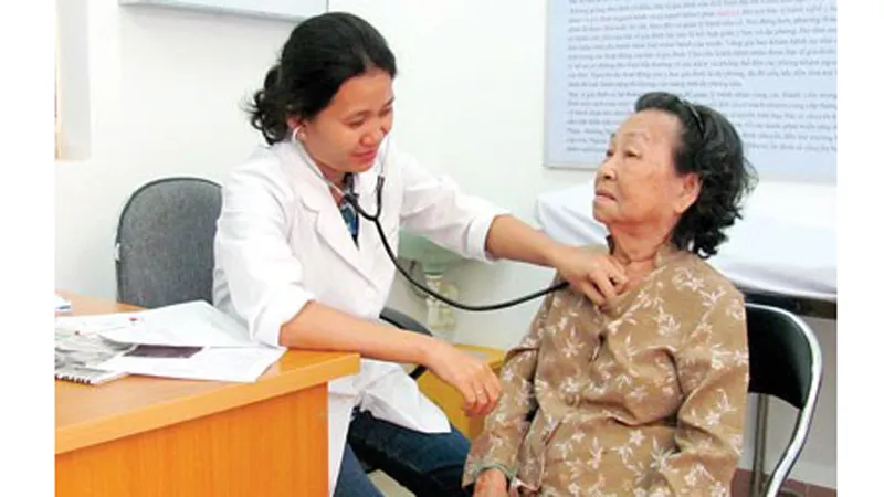 Khám sức khỏe định kỳ phòng ngừa bệnh đái tháo đường tại BV quận 2 TPHCM.