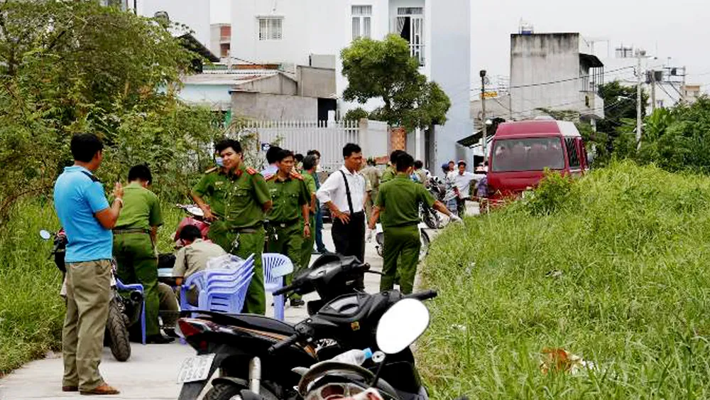 Công an phong tỏa hiện trường