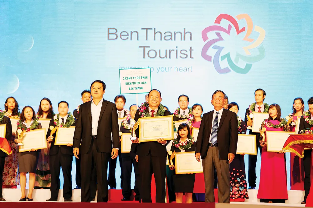 Benthanh Tourist 8 năm liền đạt “Tốp 10 doanh nghiệp lữ hành hàng đầu TPHCM” ảnh 1 Benthanh Tourist 8 năm liền đạt “Tốp 10 doanh nghiệp lữ hành hàng đầu TPHCM” ảnh 1