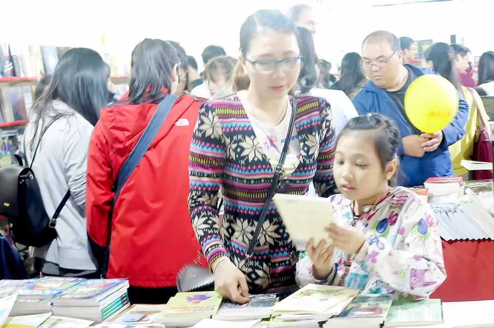 Chọn sách cho con - Trọn tình cha mẹ ảnh 1 Chọn sách cho con - Trọn tình cha mẹ ảnh 1
