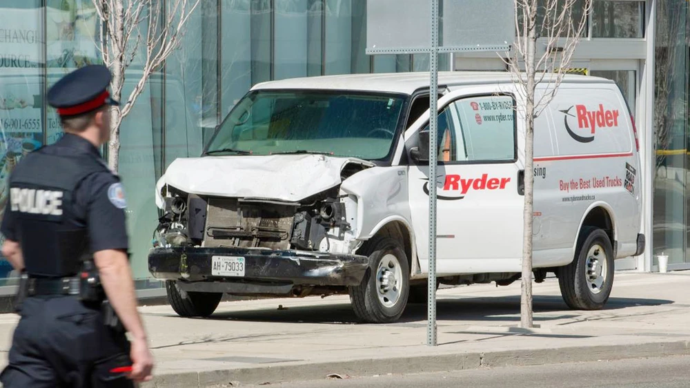 Vụ đâm xe khiến khoảng 25 người thương vong tại Canada: Không loại trừ khả năng khủng bố? ảnh 2 Vụ đâm xe khiến khoảng 25 người thương vong tại Canada: Không loại trừ khả năng khủng bố? ảnh 2
