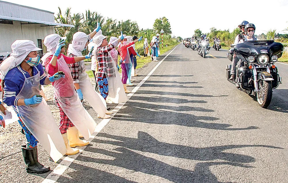 Nẻo đường quê hương ảnh 9