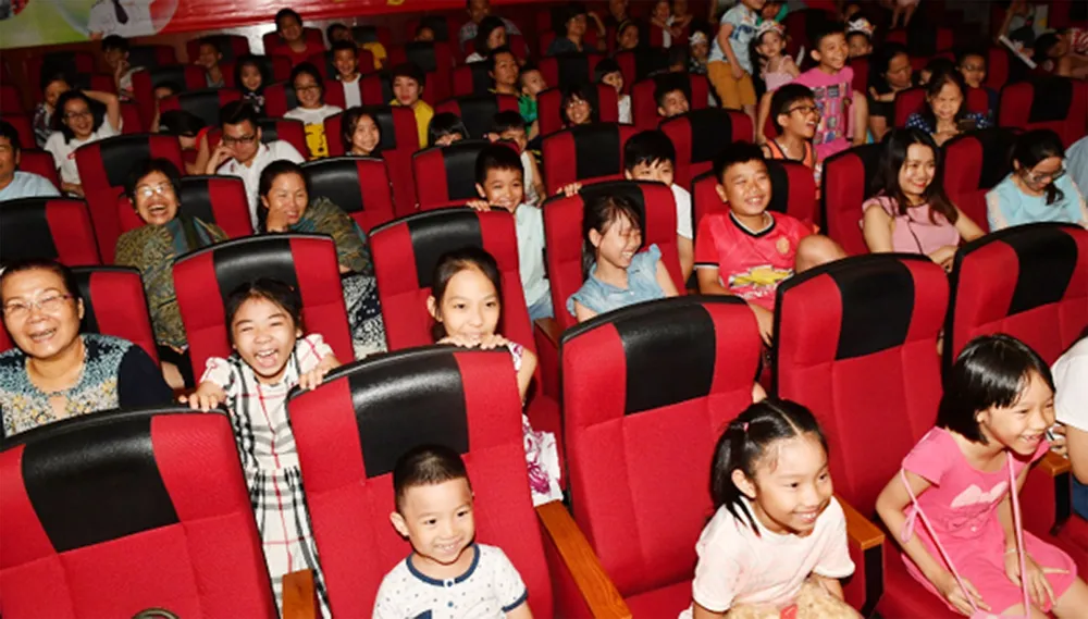 “Bay lên những ước mơ”, show diễn ấn tượng mùa hè dành cho trẻ em ảnh 5 “Bay lên những ước mơ”, show diễn ấn tượng mùa hè dành cho trẻ em ảnh 5