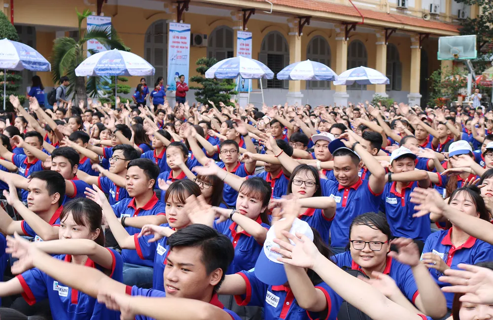 20.000 sinh viên sẵn sàng “Tiếp sức mùa thi” năm 2018 ảnh 4 20.000 sinh viên sẵn sàng “Tiếp sức mùa thi” năm 2018 ảnh 4