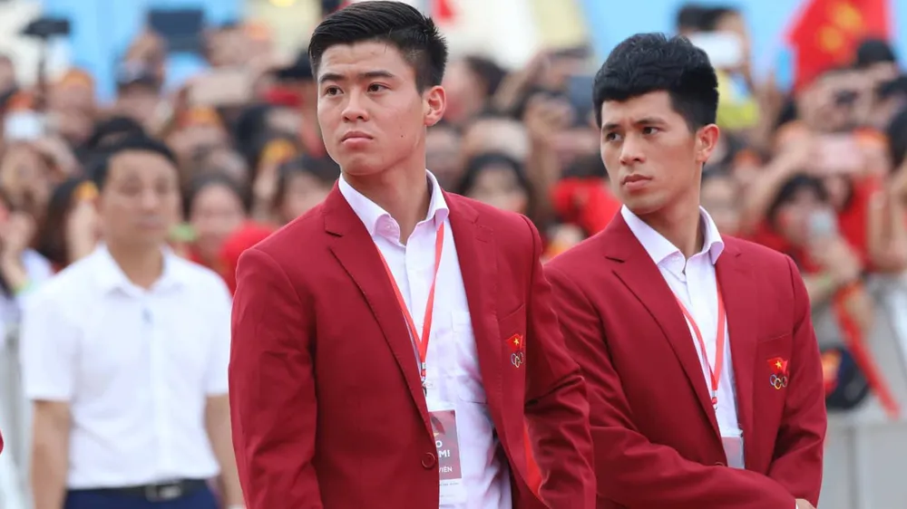 HLV Park Hang-seo: “Chúng tôi sẽ nỗ lực để giành chiến thắng ở AFF Cup“ ảnh 23