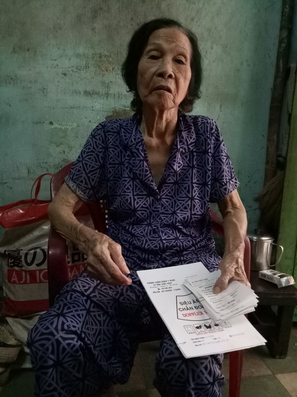 盧阿金老太婆長期營養不良，身體也變差。