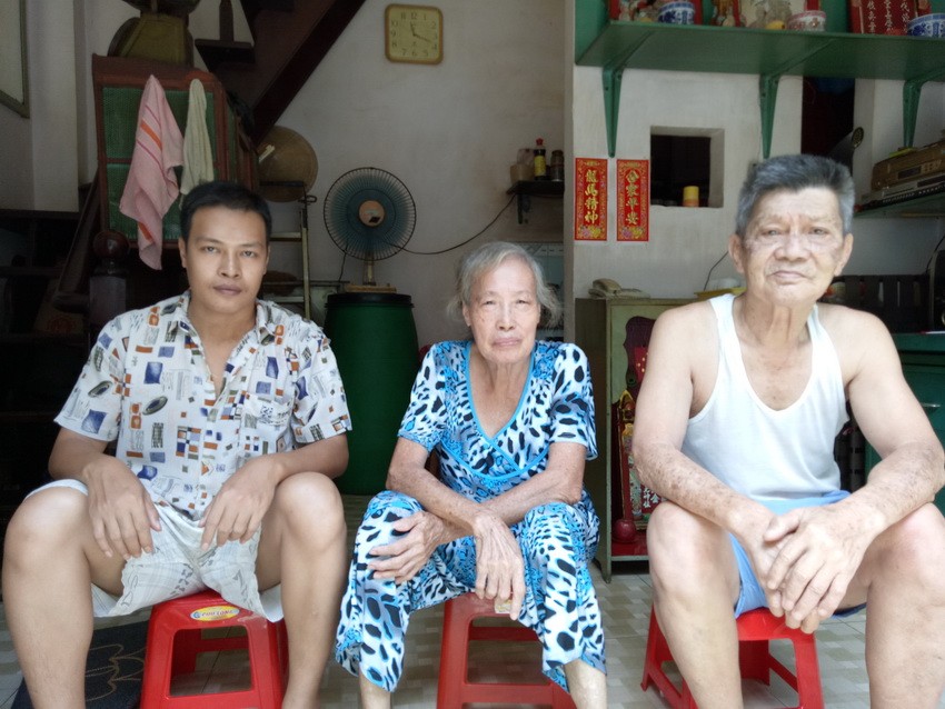 這一家人處境淒慘，需要大家獻上愛心。