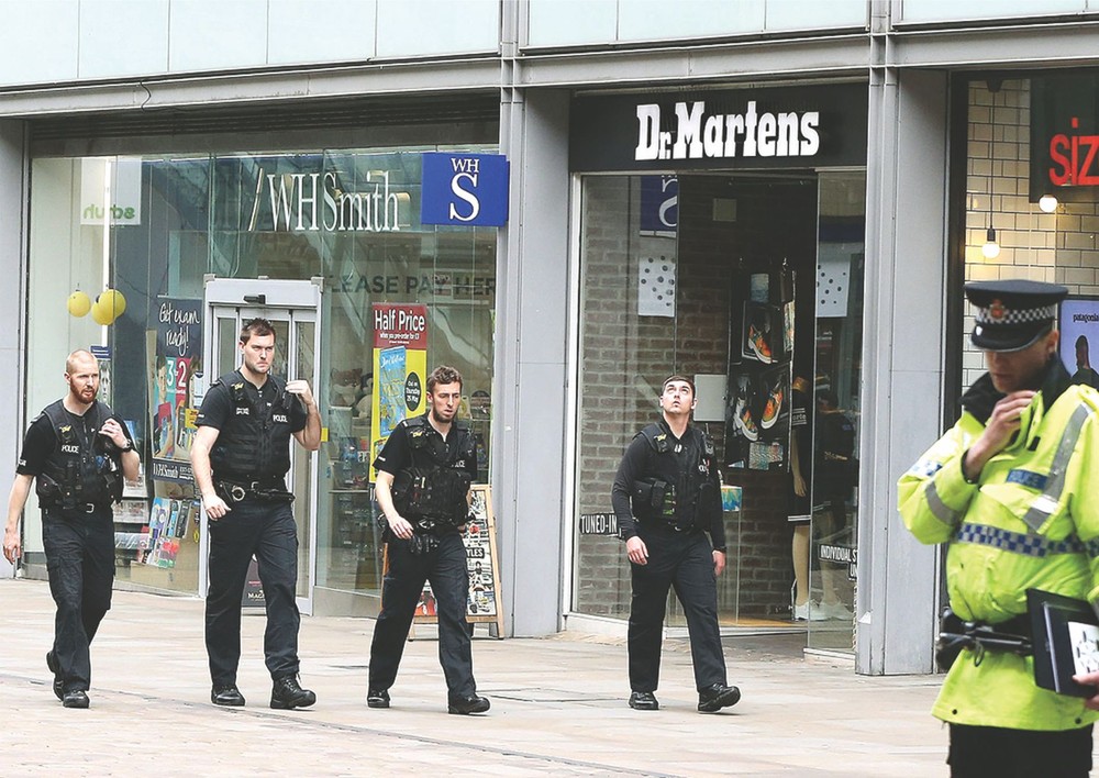 英國警察加強安全警戒。（圖源：互聯網）