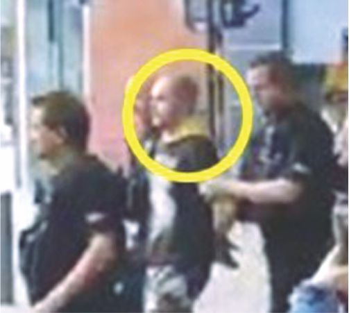 英首相稱曼徹斯特爆炸是“無情恐怖襲擊” ảnh 1