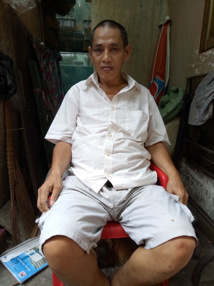 呂志偉患肝硬化多年，肚子日益變大。