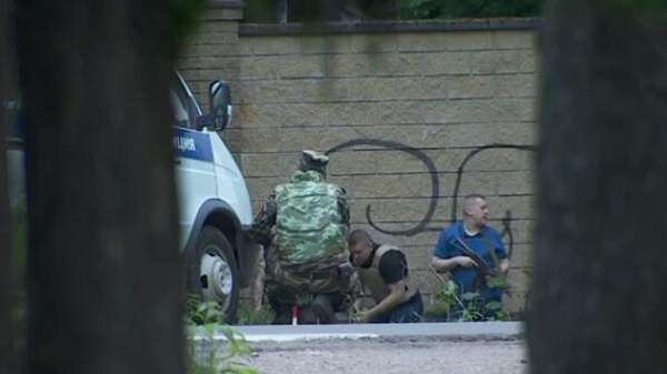 此次事件造成包括槍手在內的5人死亡、6人受傷，傷者中包括4名特種部隊士兵。（圖源：互聯網）