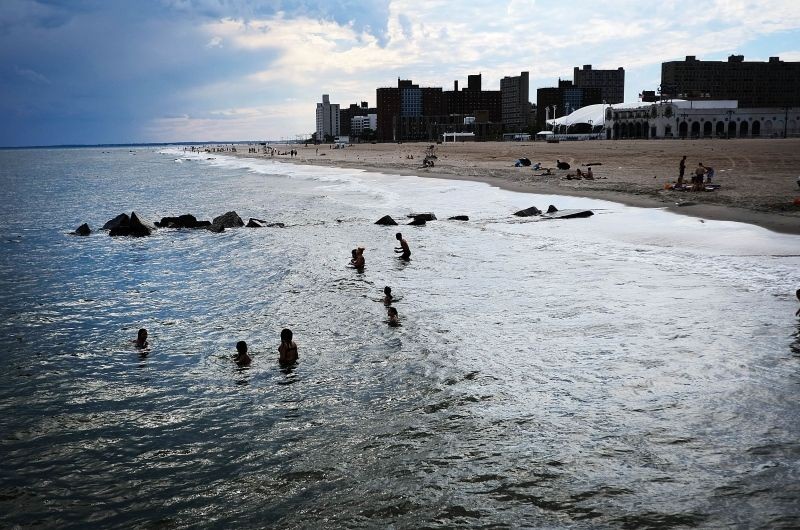極端熱浪侵襲 歐美多地迎“最熱6月” ảnh 2 極端熱浪侵襲 歐美多地迎“最熱6月” ảnh 2