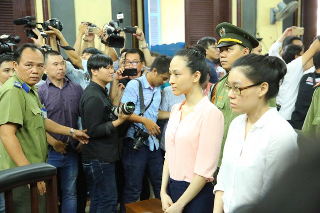兩名被告人分別獲庭外保釋。(圖源:Pprz)
