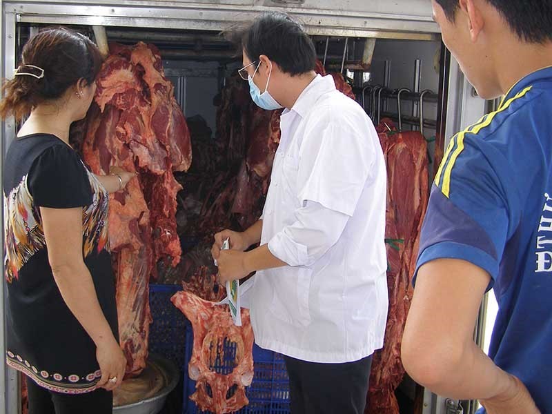 自本月15日起，市食品安全管委會將負責簽發檢疫證書行政手續。（示意圖源：陳玉）