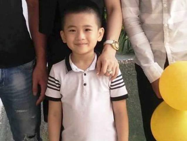 圖中男童陳忠義突然失蹤，懷疑被綁架。（圖源：小義家屬提供）