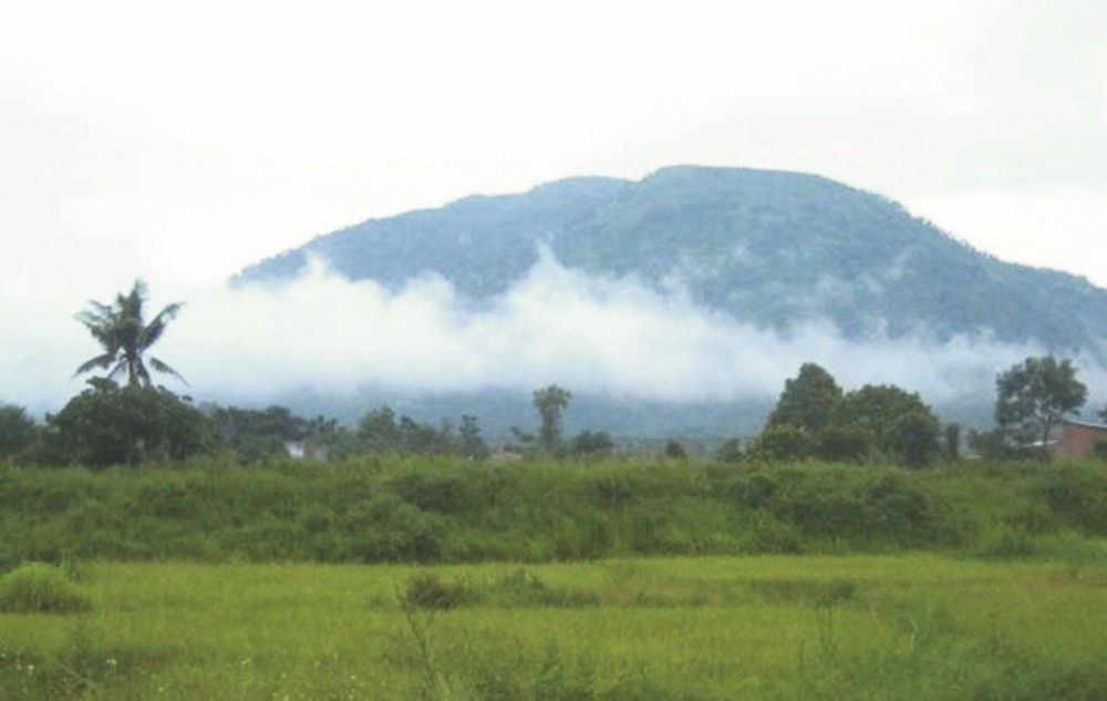 雲霧中高山 —— 滿情山 ảnh 2