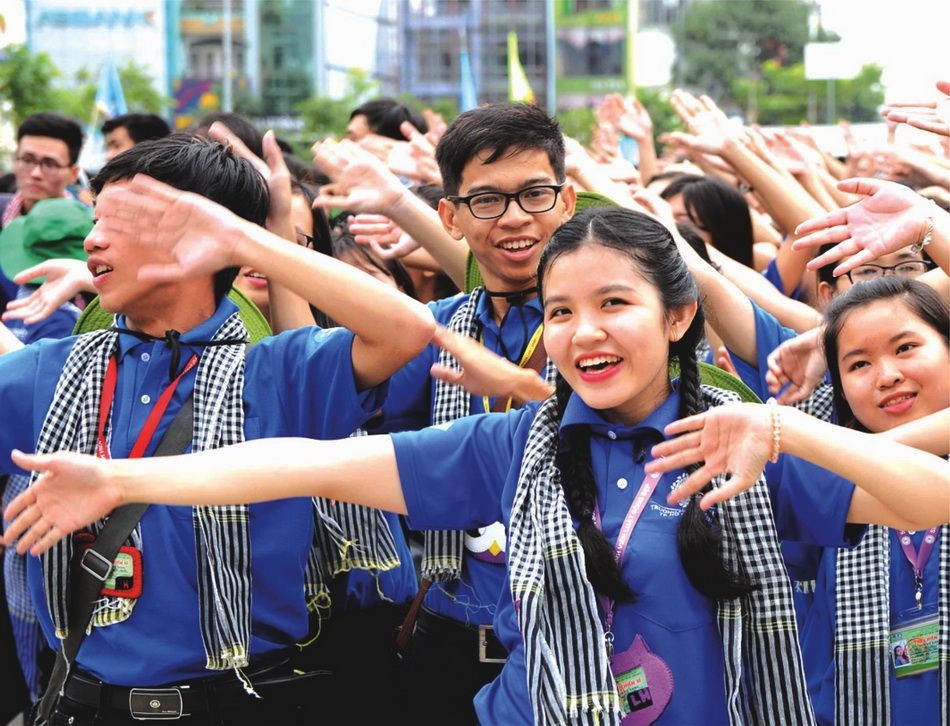 出發儀式上的志願者。(圖源：越通社)