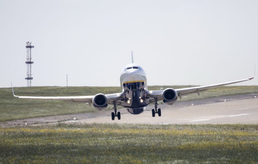 飛機起飛。（示意圖源：互聯網）