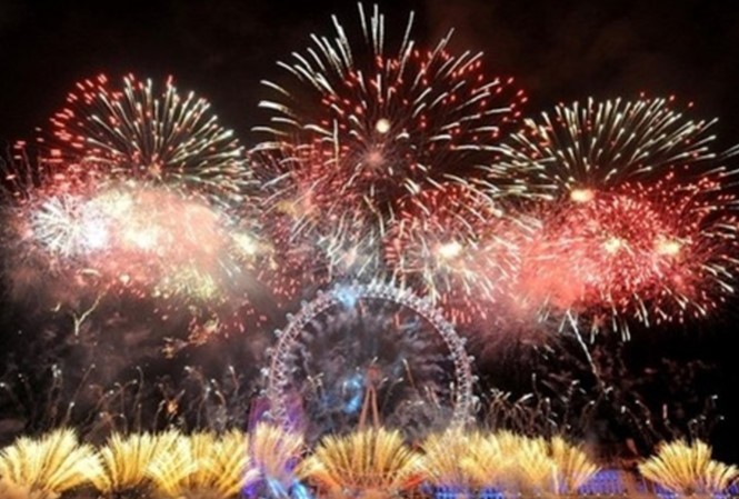 本市將在第十一郡蓮潭文化公園燃放煙花慶祝國慶。（示意圖源：互聯網）