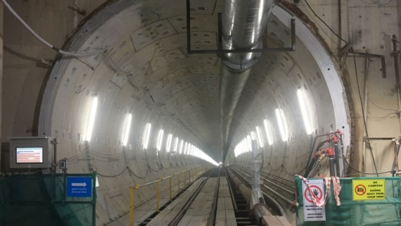目前從巴遜車站往市中心路段781米挖掘了400米。(圖源:國雄)