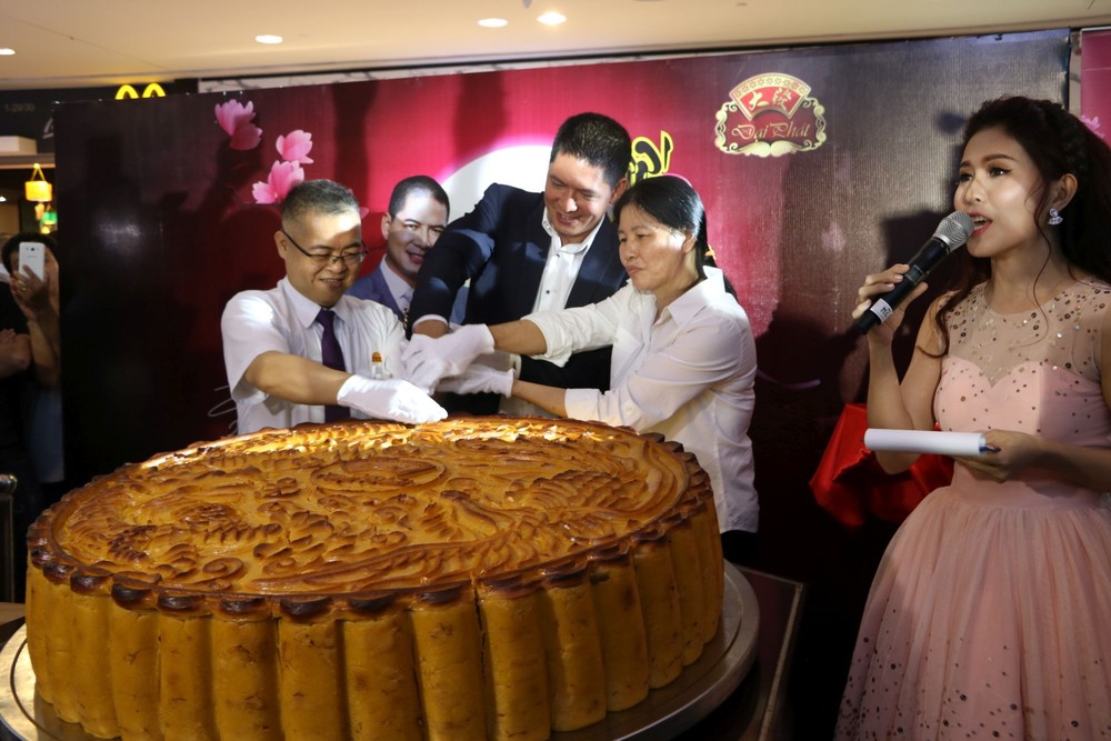 大發舉辦中秋慈善晚會 ảnh 2