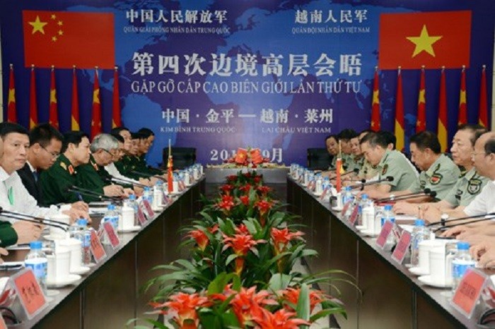 圖為9月24日上午,吳春歷大將與中國共產黨中央軍委副主席范長龍舉行會談現場。(圖源:越南人民軍隊報網)