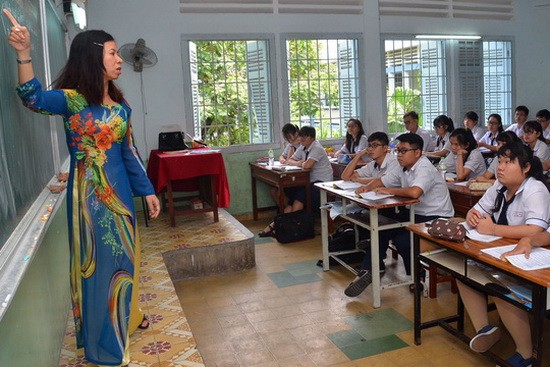 幼兒園、國家普及教育教師的晉升職業職稱，須考核4科。
