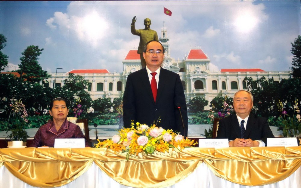 市委書記阮善仁在會上發言。（圖源：越通社）