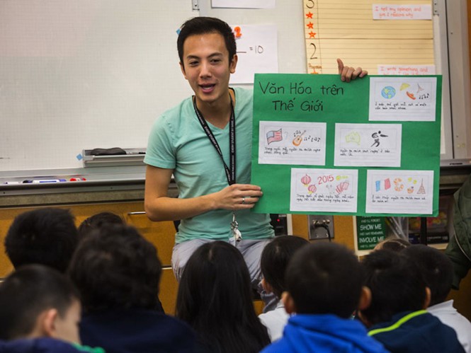 越僑各代努力保護母語。