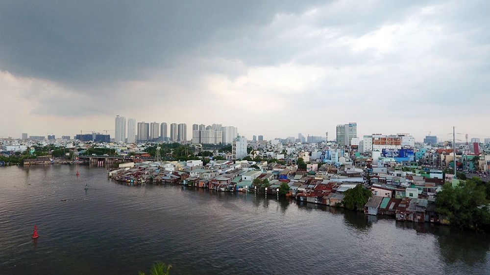 第四郡濱藝涌沿岸的住房一瞥。