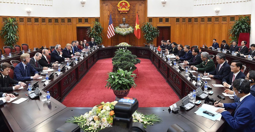 越南黨政領導迎接美中兩國元首 ảnh 3 越南黨政領導迎接美中兩國元首 ảnh 3