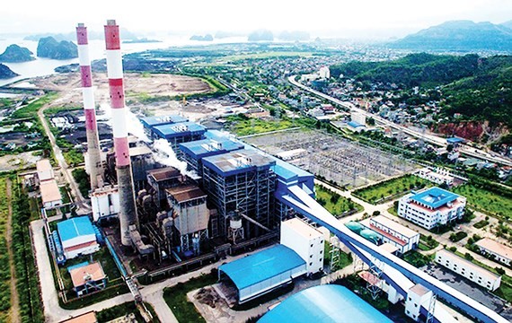 匯豐銀行將對新煤炭熱電廠停止提供貸款。 圖為國內的一家熱電廠。