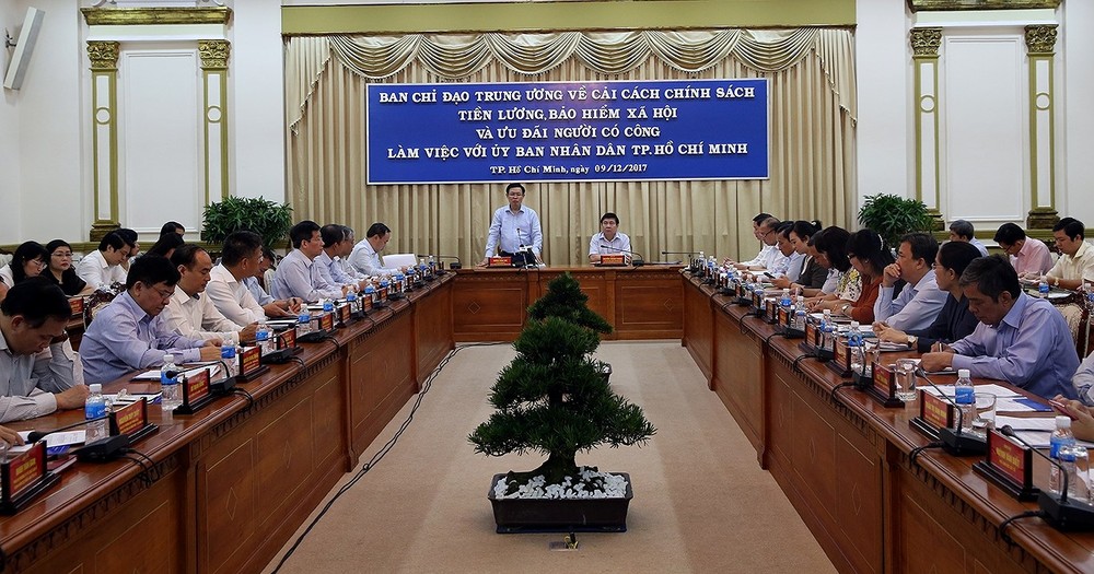 圖為政府副總理王廷惠主持的中央薪資、社保與優撫有功者政策改革會議現場一隅。