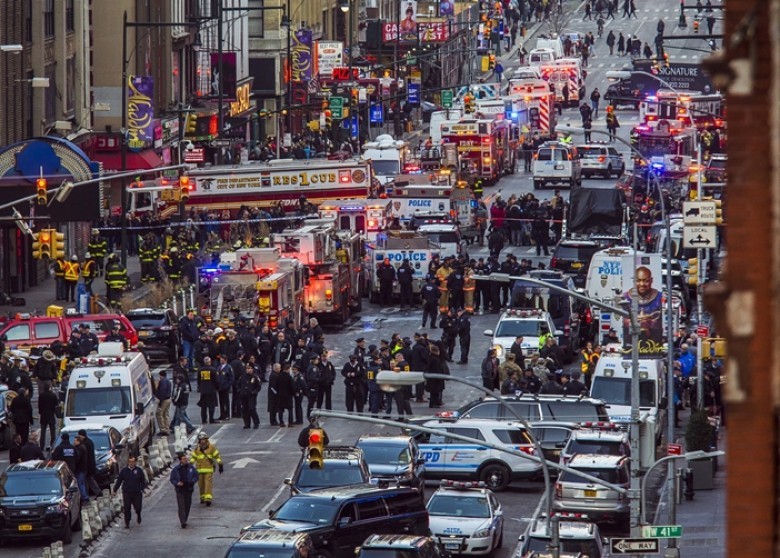 執法及救援人員到場。（資料圖源：AP）