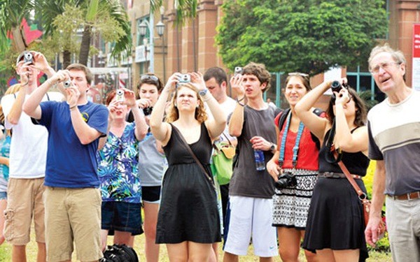 前來越南國際遊客與日俱增。