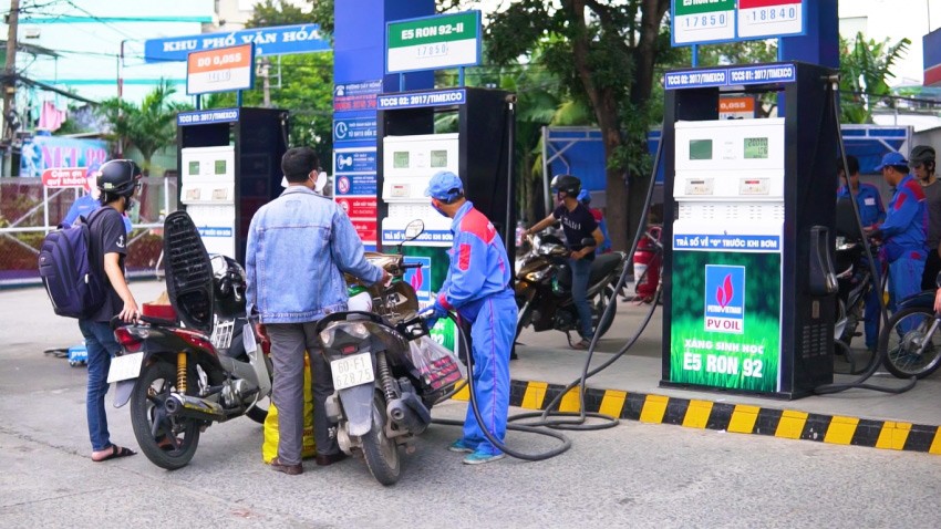 A95汽油每公升上調760至810元。（示意圖源：互聯網）